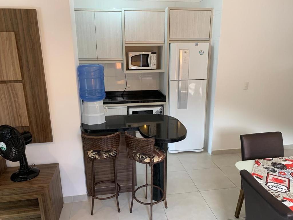 Res. Estoril Apartment บอมบินญัส ภายนอก รูปภาพ